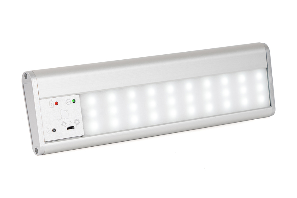 SKAT LT-2330 LED Li-ion 1.jpg